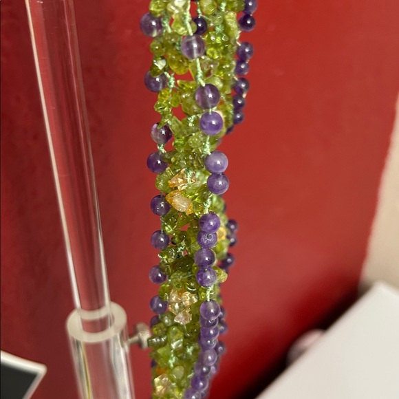 Colorful Beaded Necklace - Picture 3 of 5